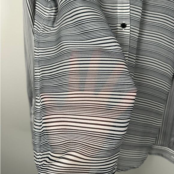 Outback Red Black & White Striped Button Down Collared Shirt Women's Medium - Picture 4 of 7